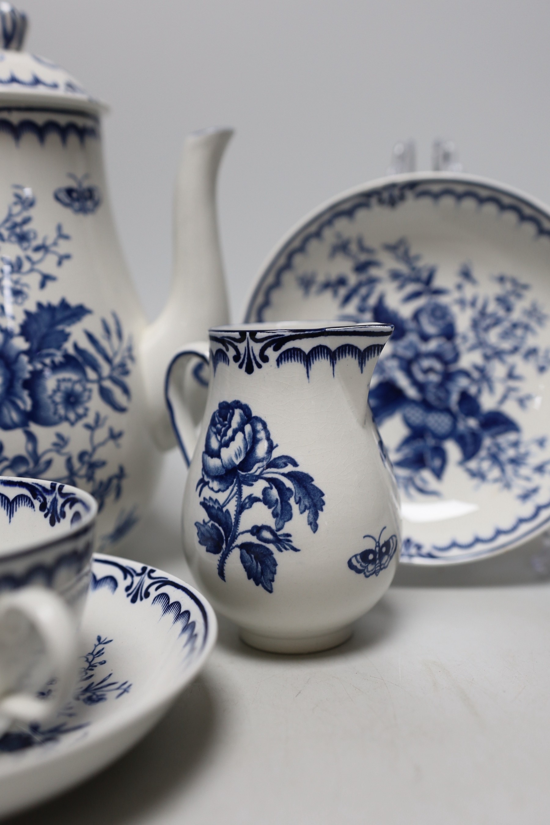 A Booth’s coffee pot and six items of matching teaware in first- period Worcester style